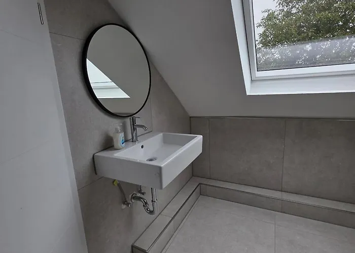 Monteur- &ferienwohnung - Zentral & Gemuetlich *