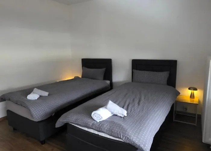 Monteur- &ferienwohnung - Zentral & Gemuetlich Daire *